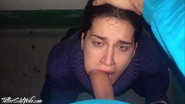 Amatőr barátnő brutálisan szopatva Thumb