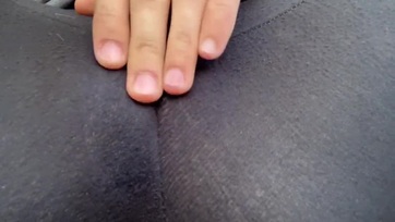 Úgy bevadult a cukimuki suna a ligetben hogy a jóganadrágjában ugrándozott az acélos kolbászomon Thumb